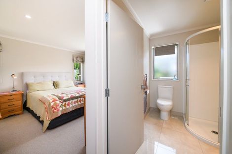 Photo of property in 21 Shelton Place, Feilding, 4702