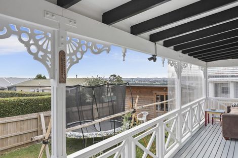 Photo of property in 2/56 James Laurie Street, Henderson, Auckland, 0612