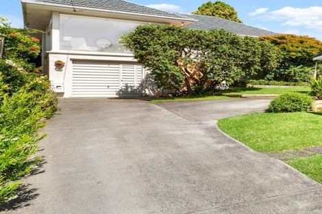 Photo of property in 15 Sealy Road, Torbay, Auckland, 0630
