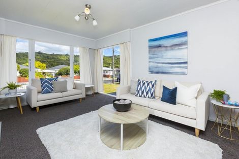 Photo of property in 10 Roberts Street, Wainuiomata, Lower Hutt, 5014