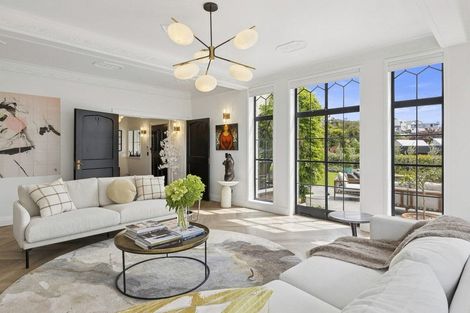 Photo of property in 365 Stuart Street, Roslyn, Dunedin, 9010
