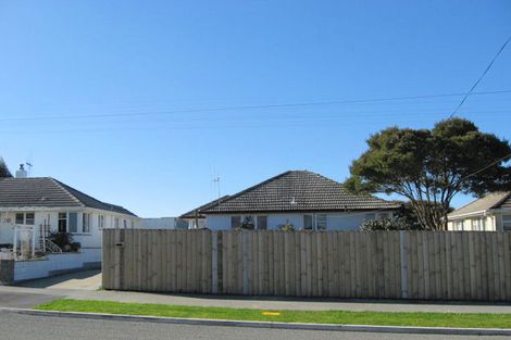 Photo of property in 18 Harlech Street, Oamaru North, Oamaru, 9400
