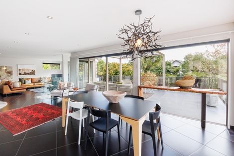 Photo of property in 25 Trent Avenue, Hokowhitu, Palmerston North, 4410