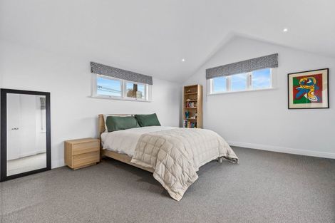 Photo of property in 1 Bangor Street, Point Chevalier, Auckland, 1022