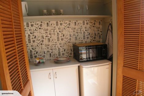 Photo of property in 66 Rosecamp Road, Beach Haven, Auckland, 0626