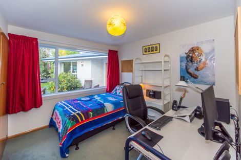 Photo of property in 25 Dunster Street, Burnside, Christchurch, 8053