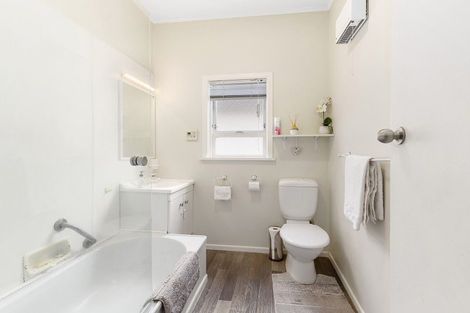 Photo of property in 79 Ira Street, Miramar, Wellington, 6022