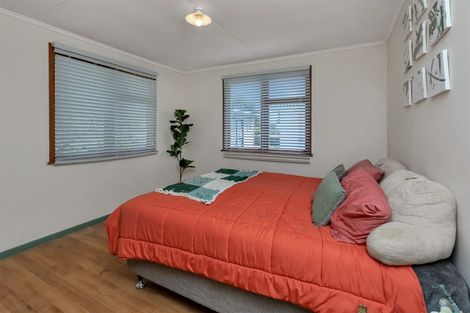 Photo of property in 17 Meadow Park Crescent, Tikipunga, Whangarei, 0112