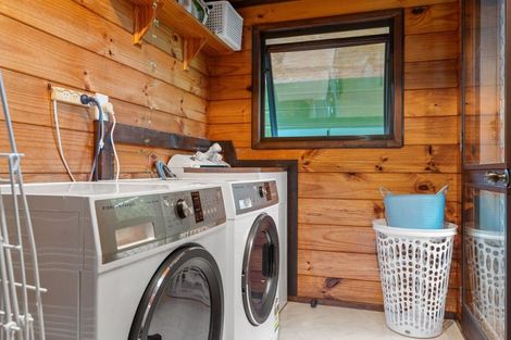 Photo of property in 19 Deller Drive, Carterton, 5713