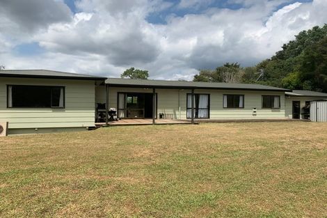 Photo of property in 11 Hartway Grove, Coatesville, 0792