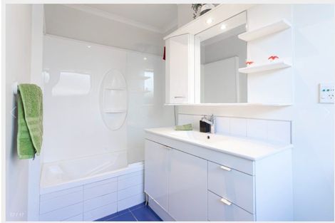 Photo of property in 104a Randolph Street, Woolston, Christchurch, 8062