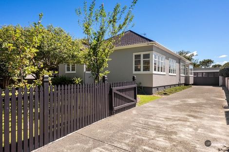 Photo of property in 227 Riverside Drive, Waterloo, Lower Hutt, 5011
