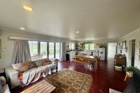 Photo of property in Vynfields, 22 Omarere Road, Martinborough, 5711