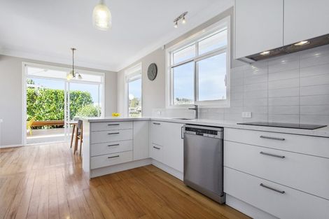 Photo of property in 145 Ponga Road, Opaheke, Papakura, 2584