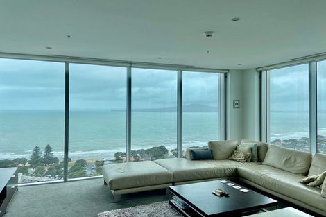 Photo of property in Sentinel Apartments, 2302/3 Northcroft Street, Takapuna, Auckland, 0622