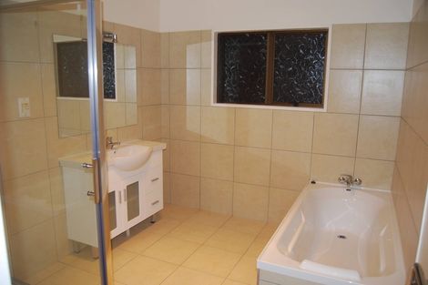 Photo of property in 26 Cooper Place, Chedworth, Hamilton, 3210