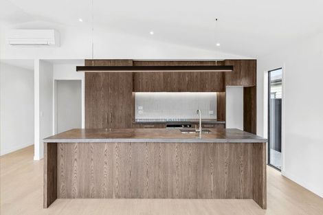 Photo of property in 6 Waddell Street, Lake Hawea, 9382