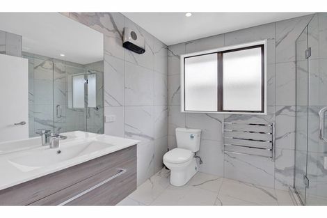 Photo of property in 17 Keighleys Road, Bromley, Christchurch, 8062