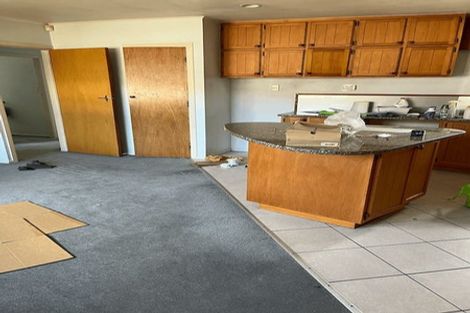 Photo of property in 12 Portadown Avenue, Pakuranga Heights, Auckland, 2010