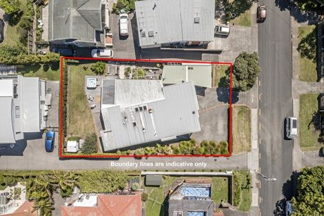 Photo of property in 6a Hauraki Road, Hauraki, Auckland, 0622