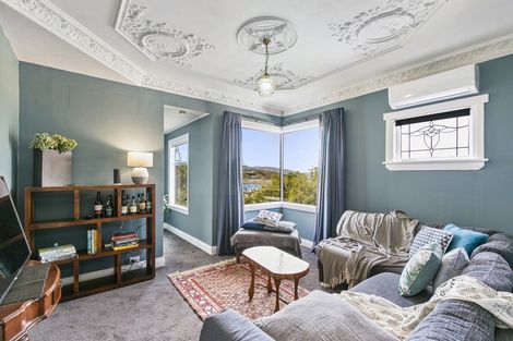 Photo of property in 35 Buckingham Street, Melrose, Wellington, 6023