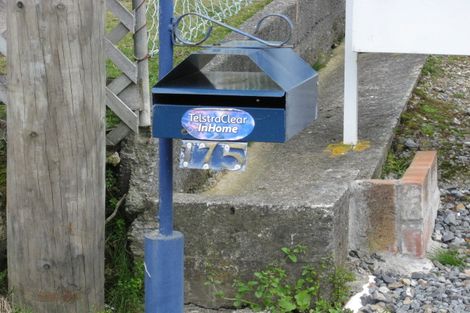 Photo of property in 175 Wellington Road, Wainuiomata, Lower Hutt, 5014