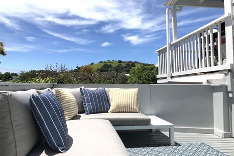 Photo of property in 8 Shoal Bay Road, Devonport, Auckland, 0624