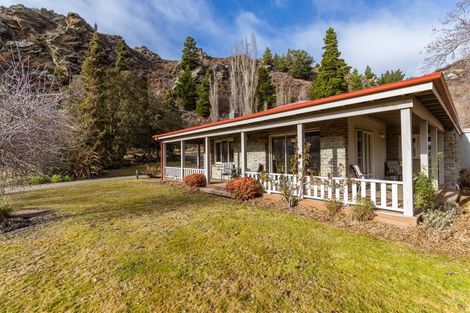 Photo of property in 3749 Luggate-cromwell Road, Luggate, Cromwell, 9383