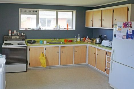 Photo of property in 56 Newbie Street, Heidelberg, Invercargill, 9812