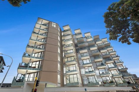 Photo of property in Piermont Apartments, 5c/82 Cable Street, Te Aro, Wellington, 6011