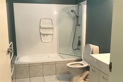 Photo of property in 59b Mana View Road, Paremata, Porirua, 5026