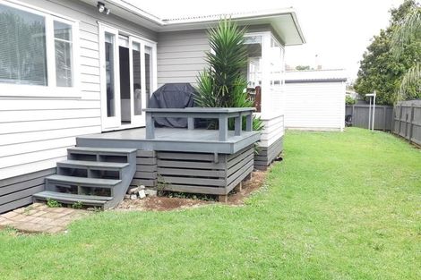 Photo of property in 6a Kayes Road, Pukekohe, 2120