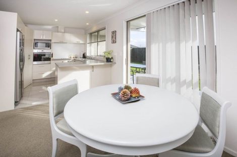 Photo of property in 11 Ribbonwood Close, Te Kauwhata, 3710