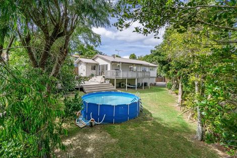 Photo of property in 52 Danbury Drive, Torbay, Auckland, 0630