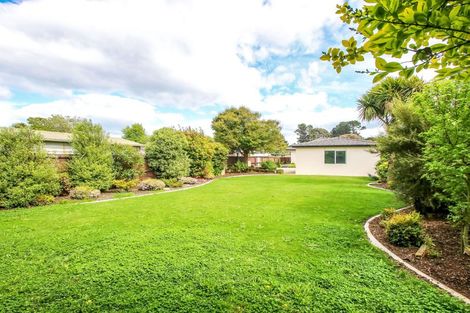 Photo of property in 238 Wainoni Road, Avondale, Christchurch, 8061