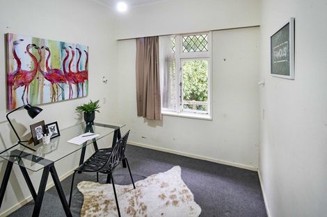Photo of property in 6 Totara Terrace, Miramar, Wellington, 6022