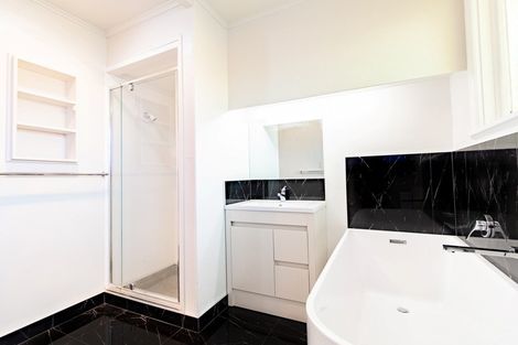 Photo of property in 22 Willis Street, Bader, Hamilton, 3206