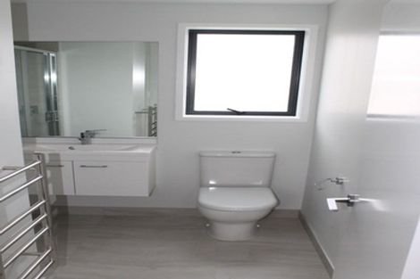 Photo of property in 1/59 Glenview Road, Glen Eden, Auckland, 0602