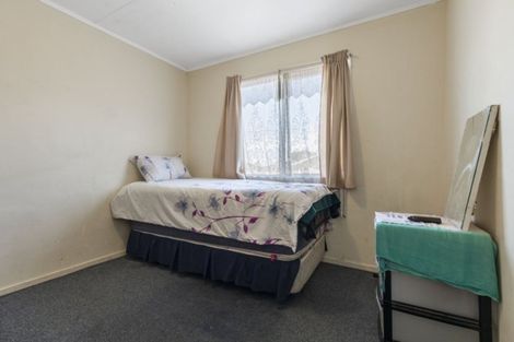 Photo of property in 1/5 Hatherley Place, Clendon Park, Auckland, 2103