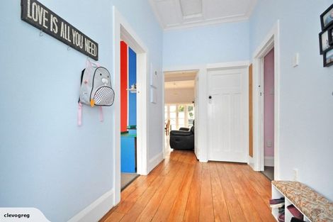 Photo of property in 23 View Road, Waiuku, 2123