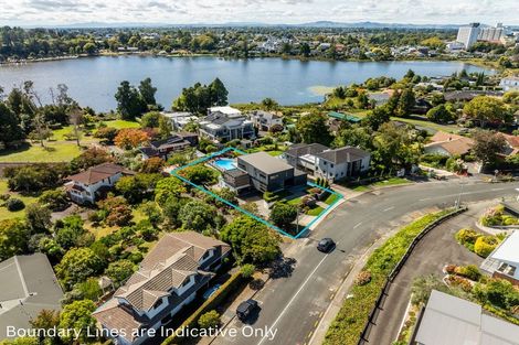 Photo of property in 142 Lake Crescent, Hamilton Lake, Hamilton, 3204