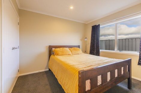 Photo of property in 17 Bell Street, Otane, 4202