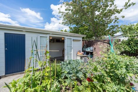 Photo of property in 38 Florence Avenue, Palmerston North, 4414