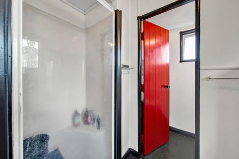 Photo of property in 48b Richmond Street, Waitara, 4320