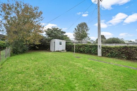 Photo of property in 21 Fairfax Avenue, Northcote, Auckland, 0627