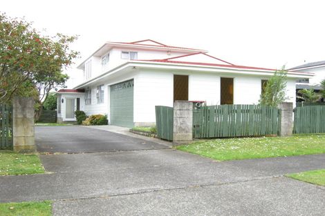 Photo of property in 9 Andes Avenue, Mangere Bridge, Auckland, 2022