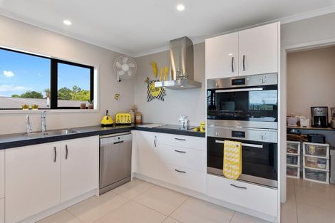 Photo of property in 32 Port Albert Road, Wellsford, 0900