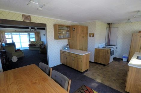 Photo of property in 13 Edinburgh Terrace, Foxton Beach, Foxton, 4815