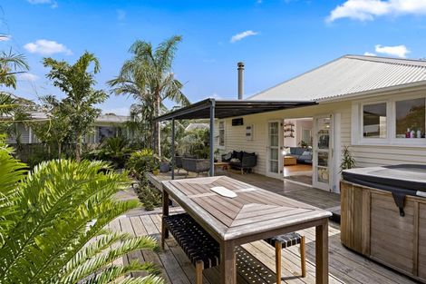 Photo of property in 9 Mary Keane Lane, Parakai, 0830