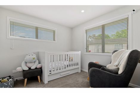 Photo of property in 29 Hewlett Road, Massey, Auckland, 0614